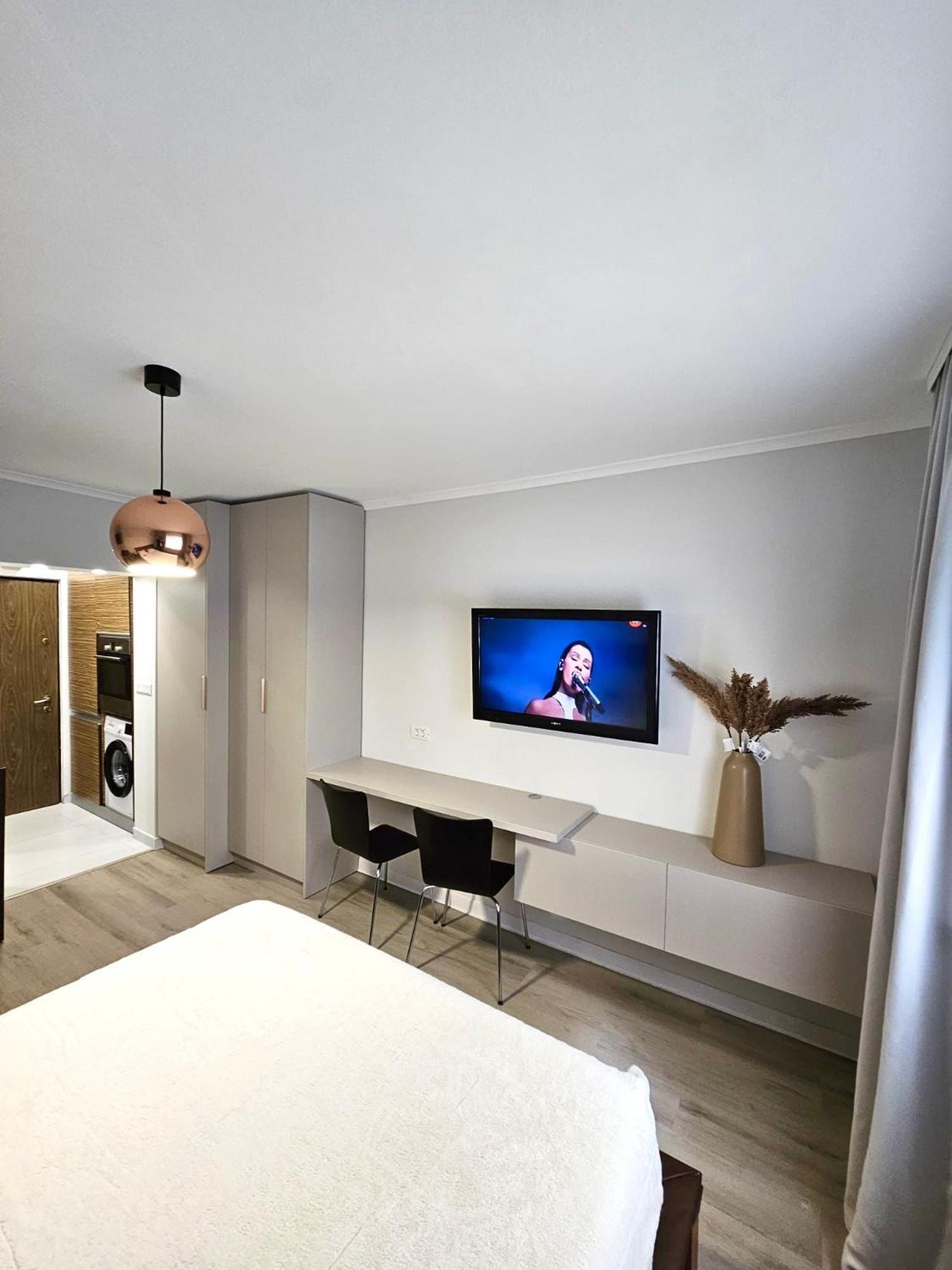 Monique'S Apartment 3 티미쇼아라 외부 사진