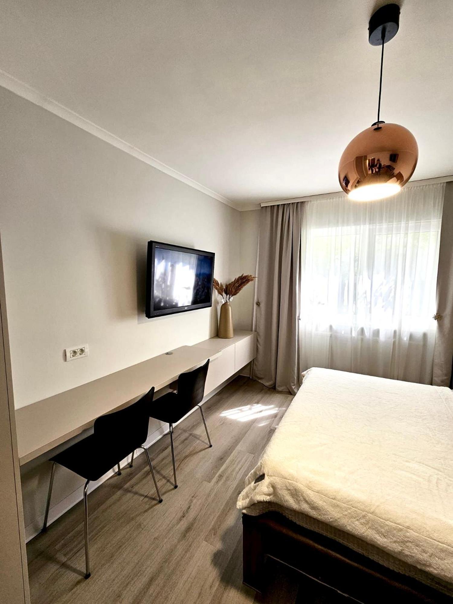 Monique'S Apartment 3 티미쇼아라 외부 사진